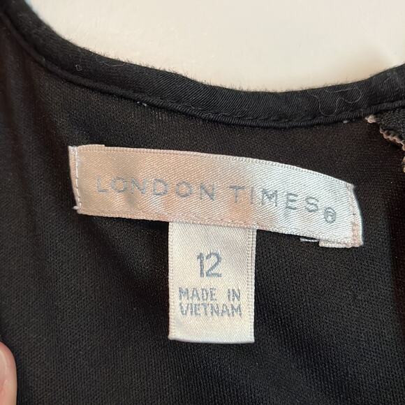 London Times Black with Lace Sheath Dress - Picture 6 of 7